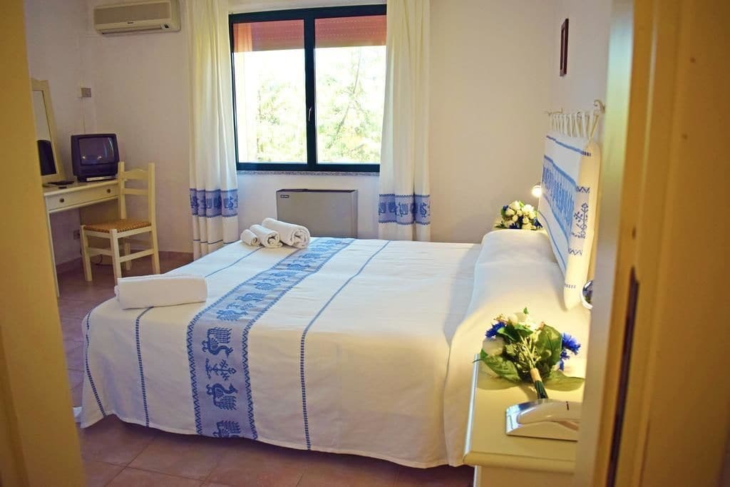 Hotel Montiruju Santa Maria Coghinas Luaran gambar